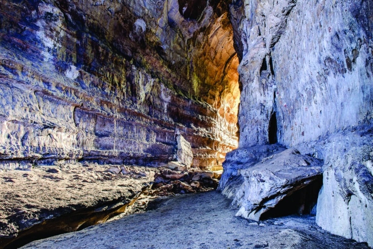 Caverna Kiogo Brado - Chapada dos Guimarães MT