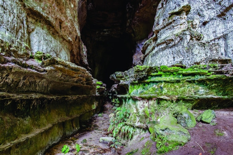 Caverna Kiogo Brado - Chapada dos Guimarães MT