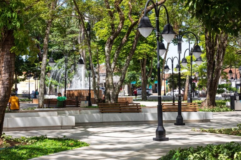 Praça Dom Wunibaldo - Chapada dos Guimarães MT - Foto: RdNews