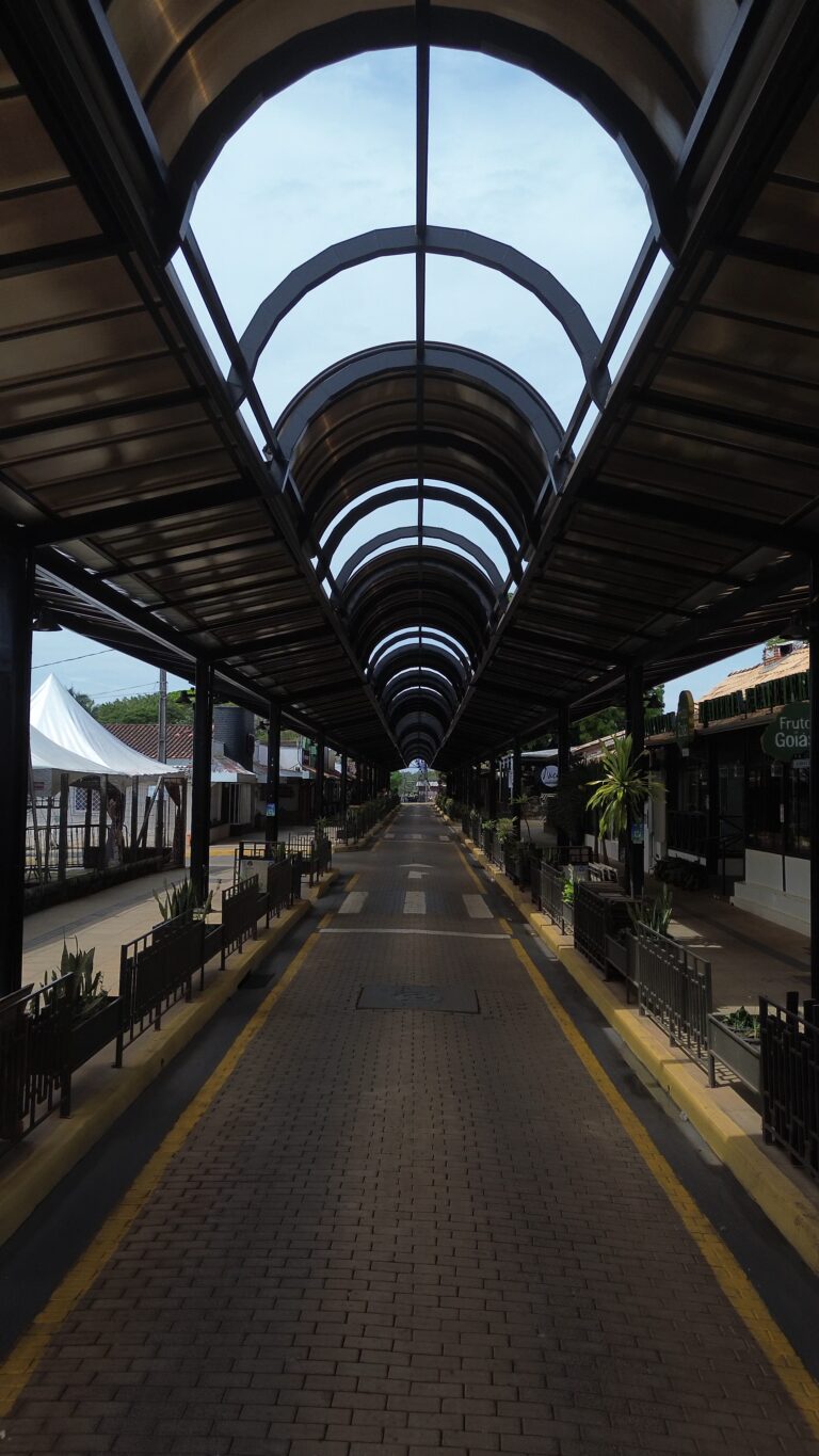 Rua Coberta - Chapada dos Guimarães - MT