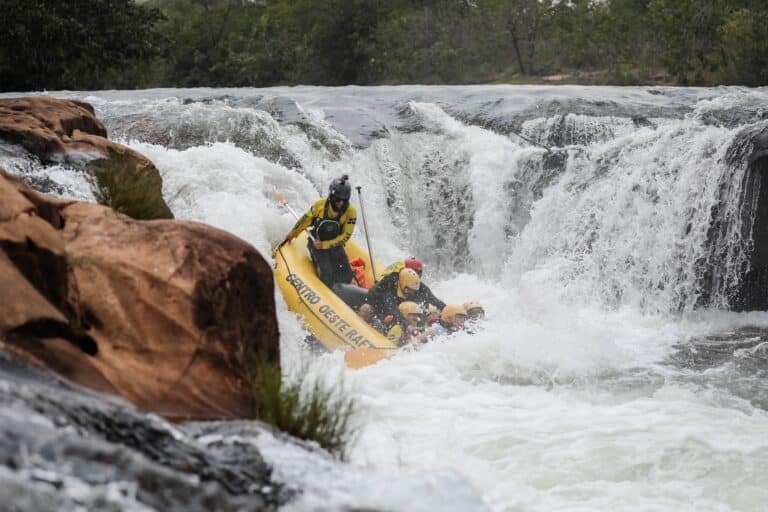 Jaciara, aventura Rafting Cachoeira da Fumaça Foto-Christiano Antonucci