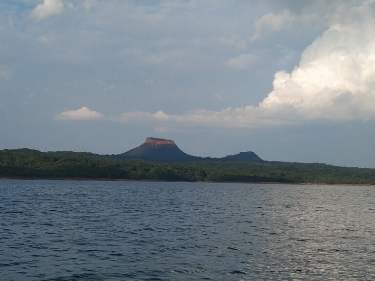 Lago do Manso - Chapada dos Guimarães MT