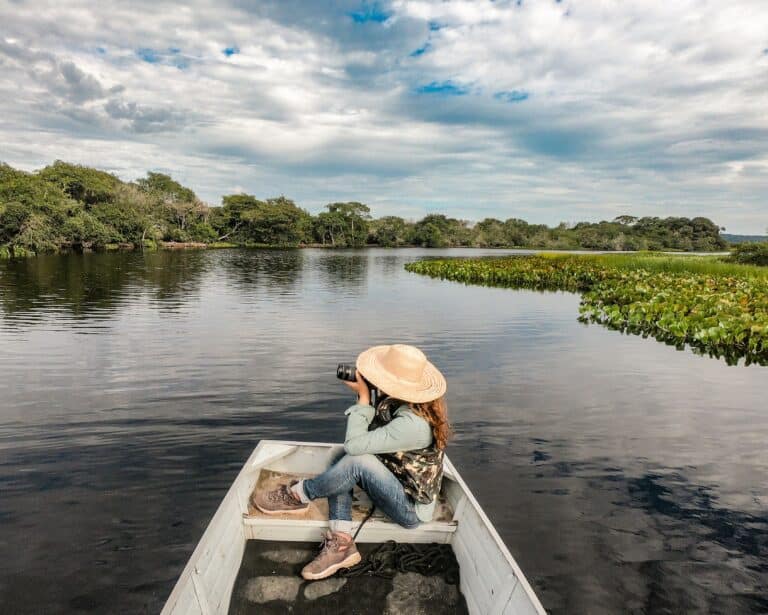Passeio de barco, Pantanal de Barão de Melgaço, Mato Grosso Foto Carina Furlanetto