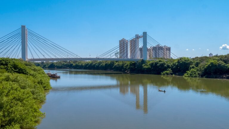 Ponte Sergio Motta, Rio Cuiabá