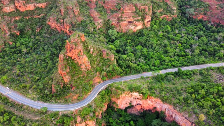 Portão do Inferno, Estrada sentido Chapada dos Guimaraes Foto Felipe