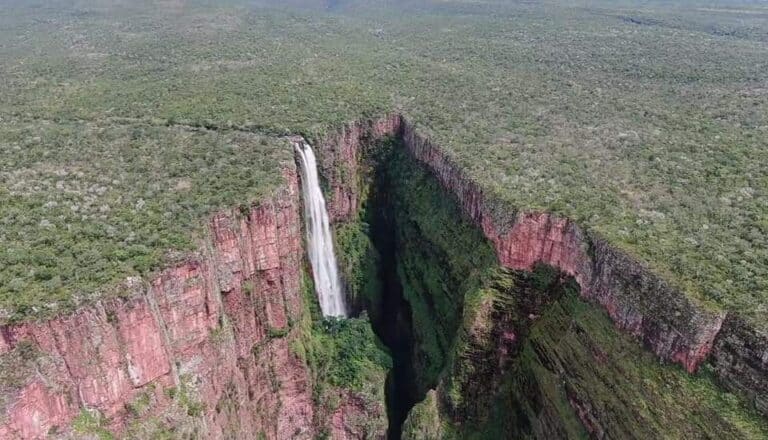 Cachoeira do Jatobá - Vila Bela da Santíssima Trindade - MT