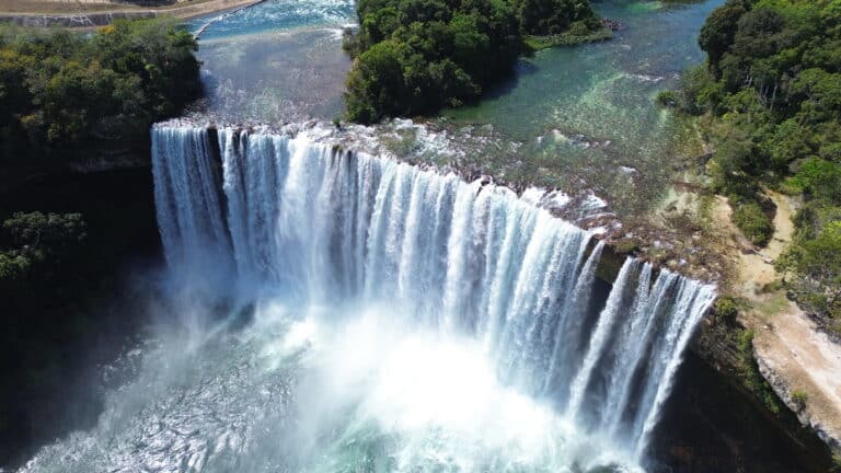 Cachoeira Salto Belo - Campo Novo dos Parecis MT.JPG