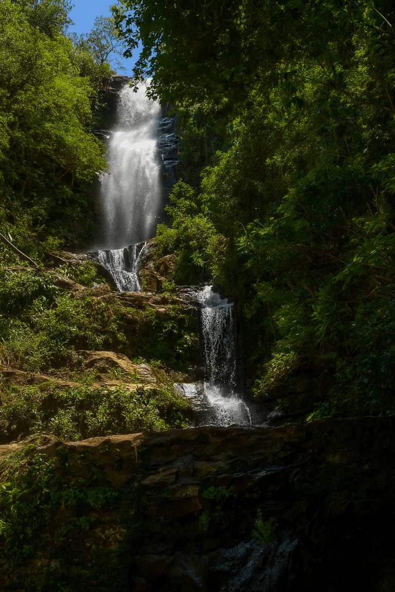 Cânion-Das-Índias-Jaciara-MT-Mato-Grosso-Cerrado-Brasil-Turismo-