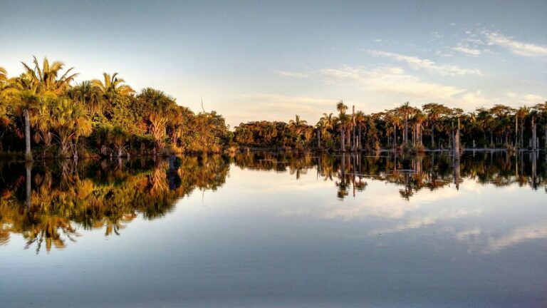 Lagoa das Araras em Nobres - Turismo no Cerrado de Mato Grosso.