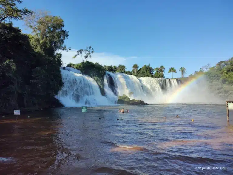 Cachoeira Salto das Nuvens