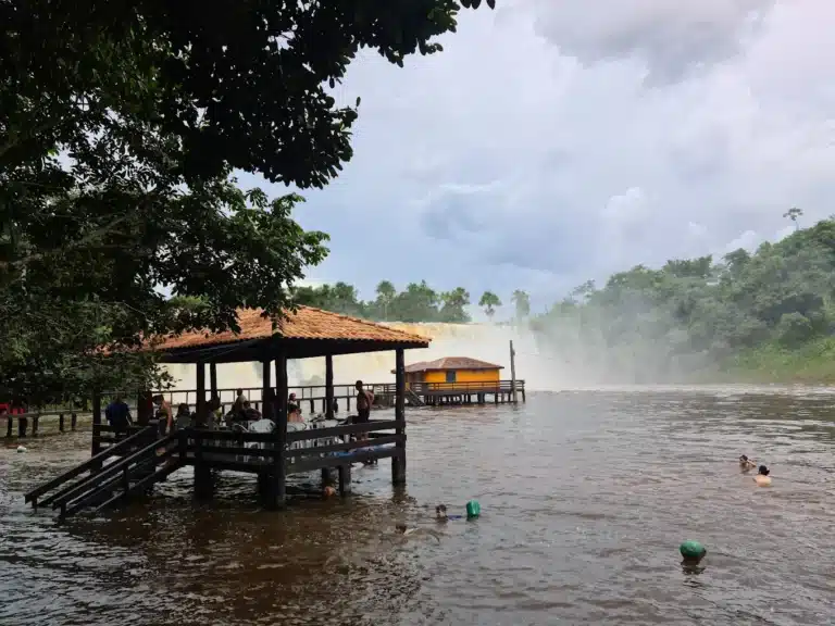 Cachoeira Salto das Nuvens
