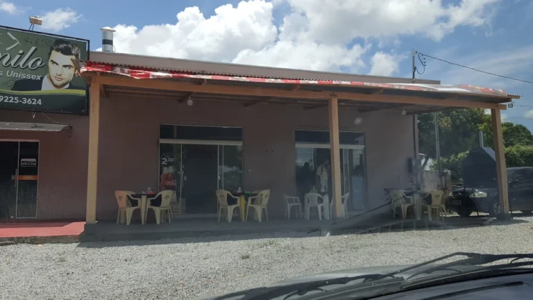Espetaria e Marmitaria No Ponto