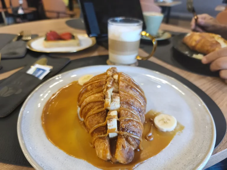Manjericão Resto e Café