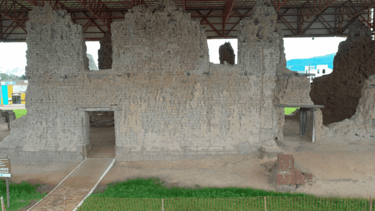 Runina Matriz, Vila Bela, Foto Lincon