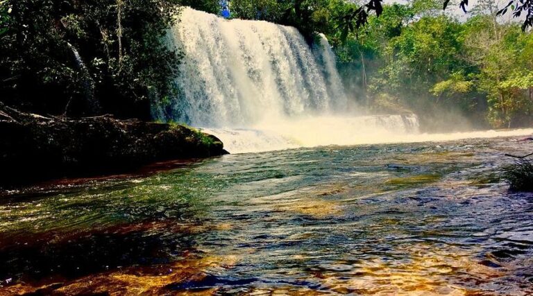 CACHOEIRA CHUVA DE PRATA