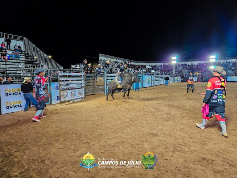 Rodeio Festival Campos de Júlio